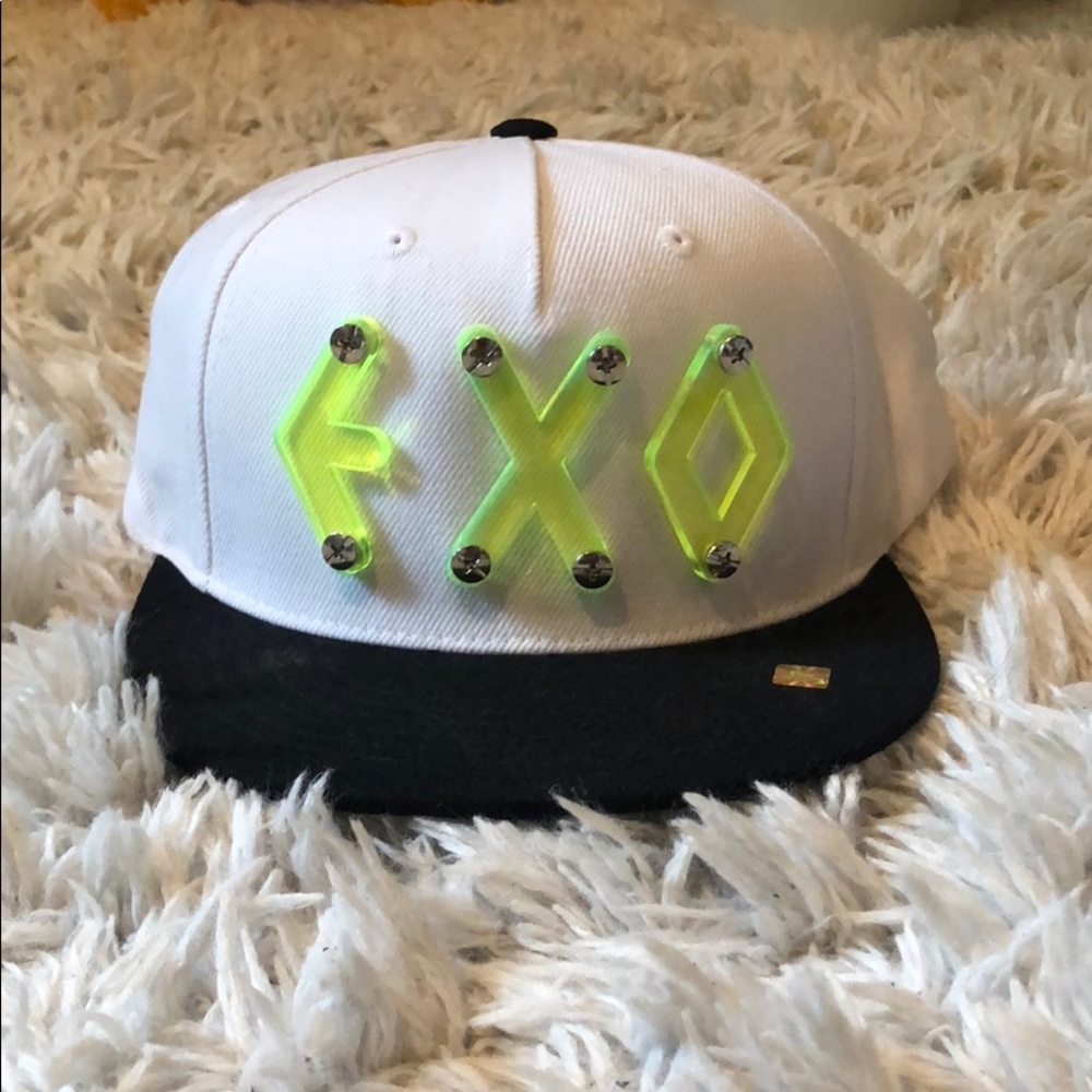EXO snapback cap from Korea (K-Pop)